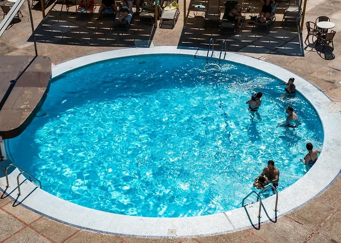 Hotel Pinos Playa